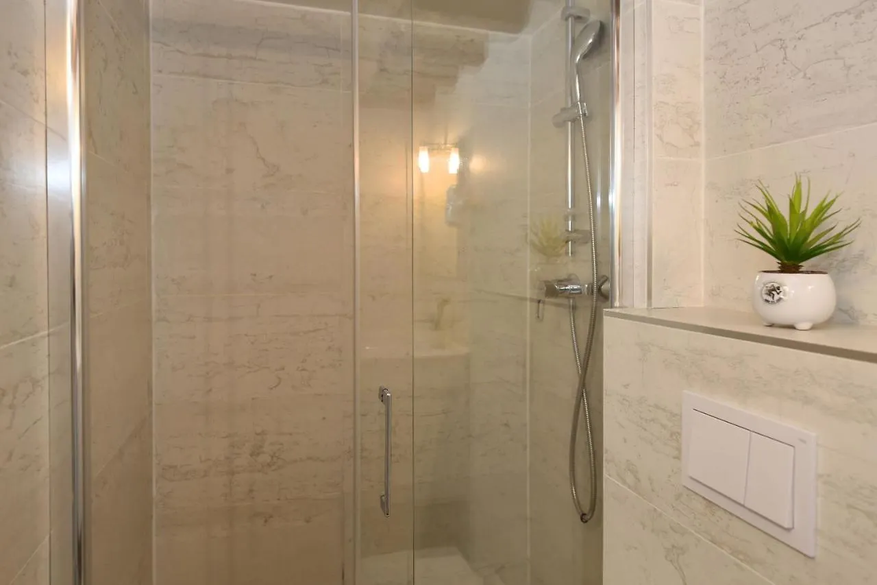 Studio Fonctionnel A Deux Pas Du Musee Grevin - 2P Apartment Paris